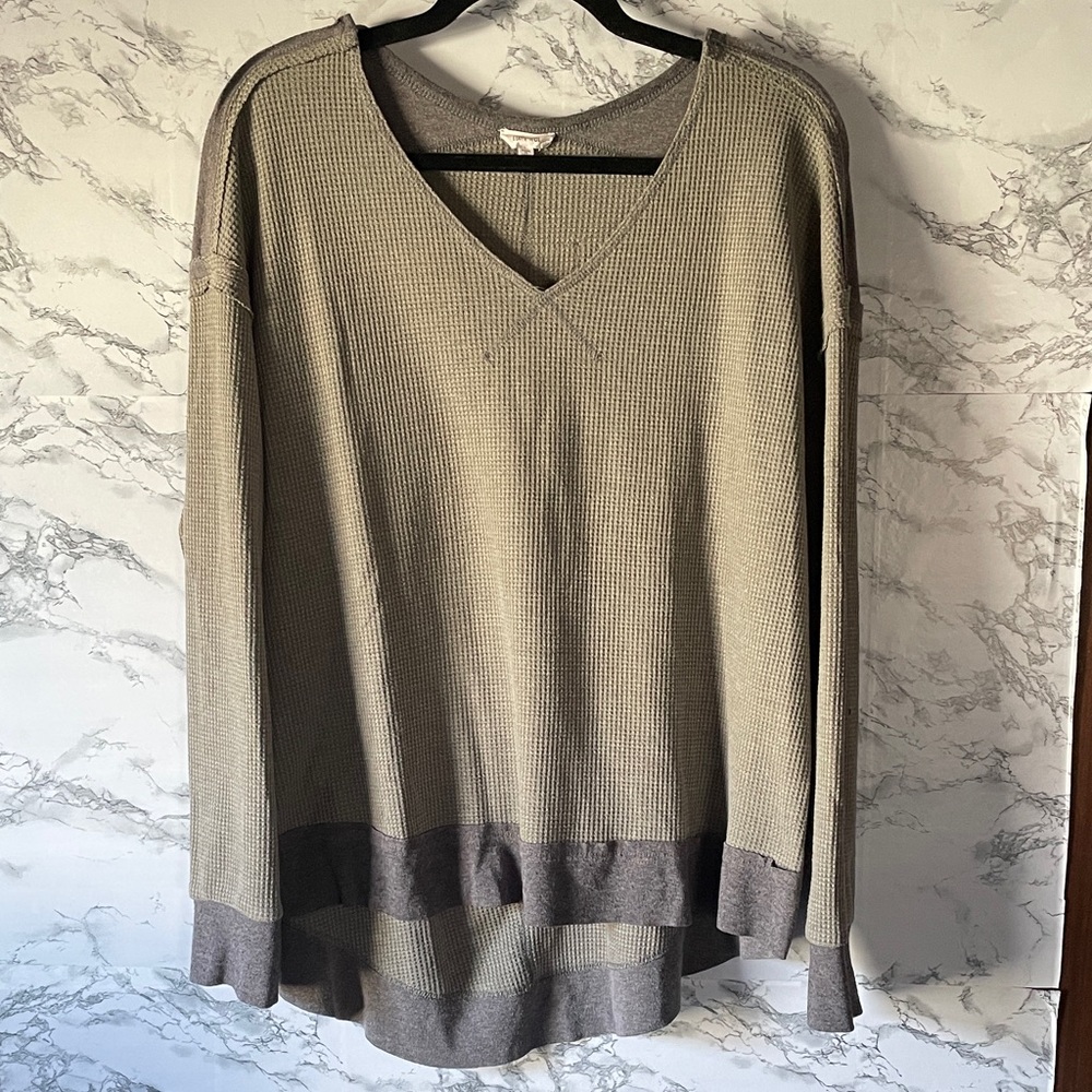 LA MIEL L Olive and Gray Tunic Top